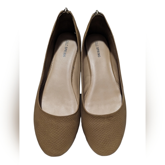 Call It Spring | Women's Flat Shoes with zipper at back | Tan | Size 9 - Picture 2 of 10